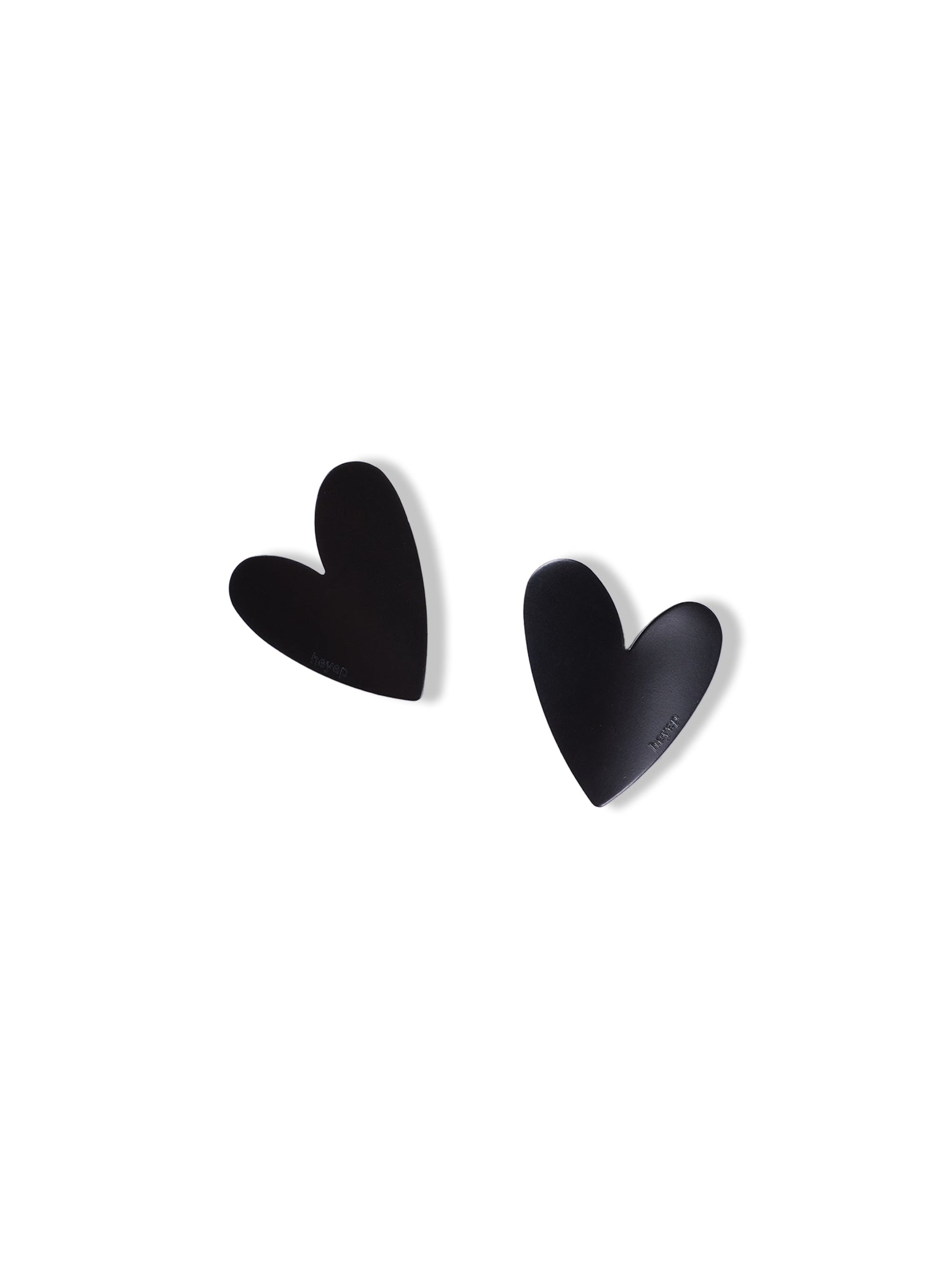 Heart Motif Hair Clips – 2 Piece Set – heyep